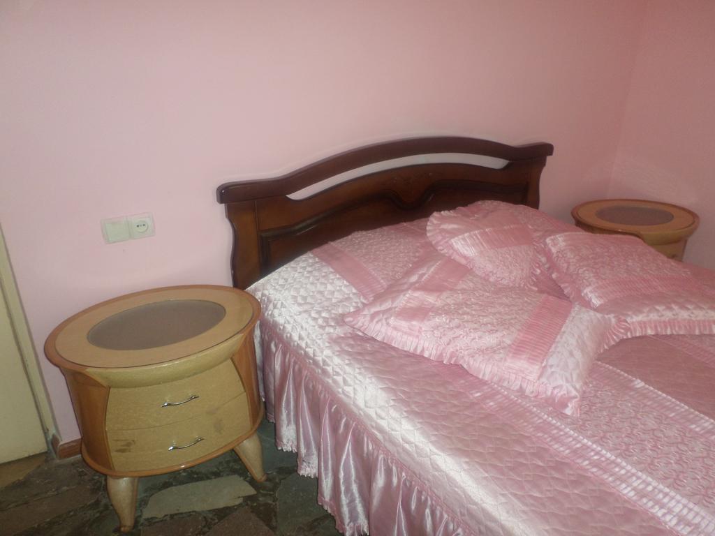 Guest House Sen Dilijan Bagian luar foto
