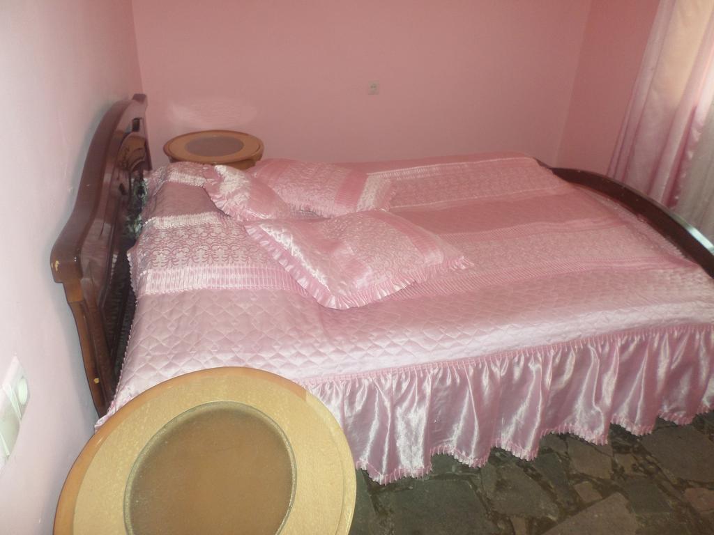 Guest House Sen Dilijan Bagian luar foto