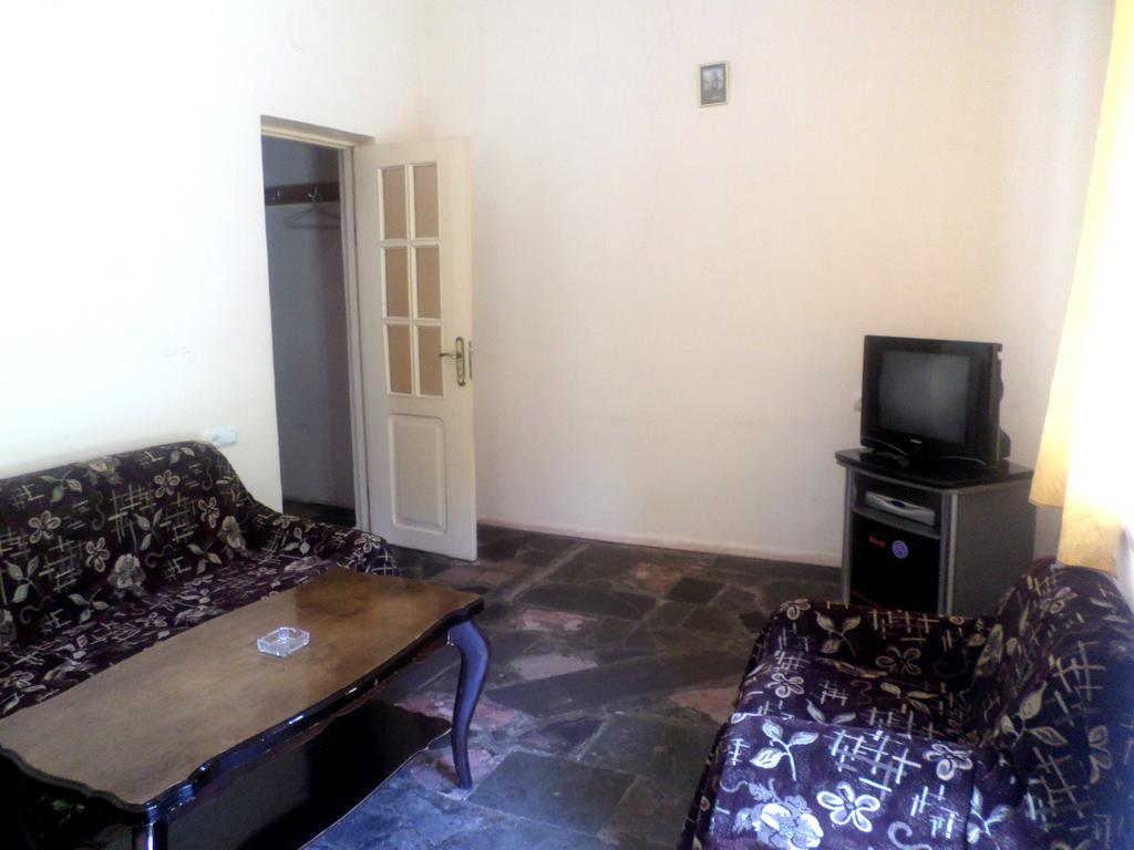 Guest House Sen Dilijan Bagian luar foto